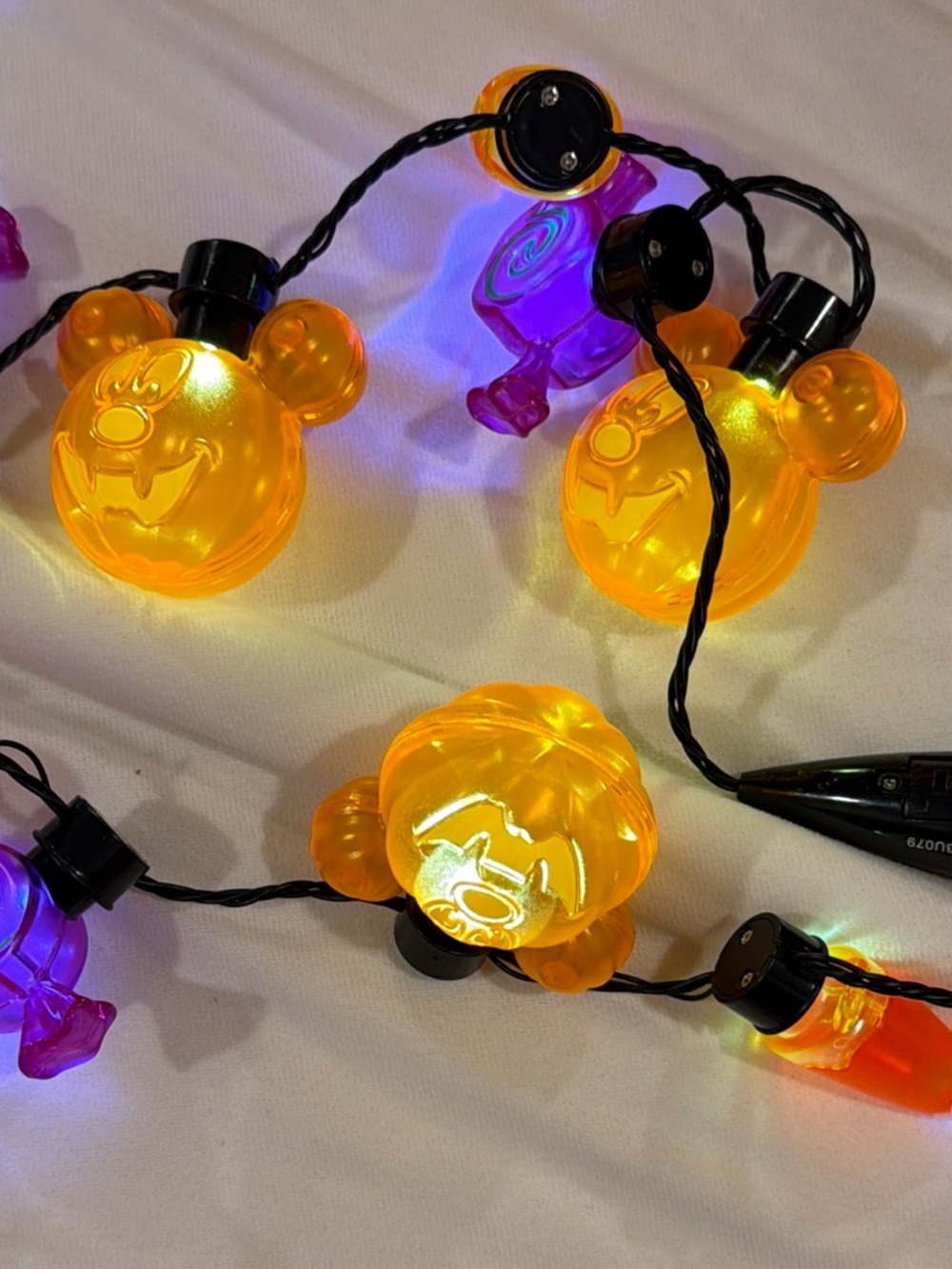 Halloween Mickey Jack-O'-Lantern String Lights - used only once